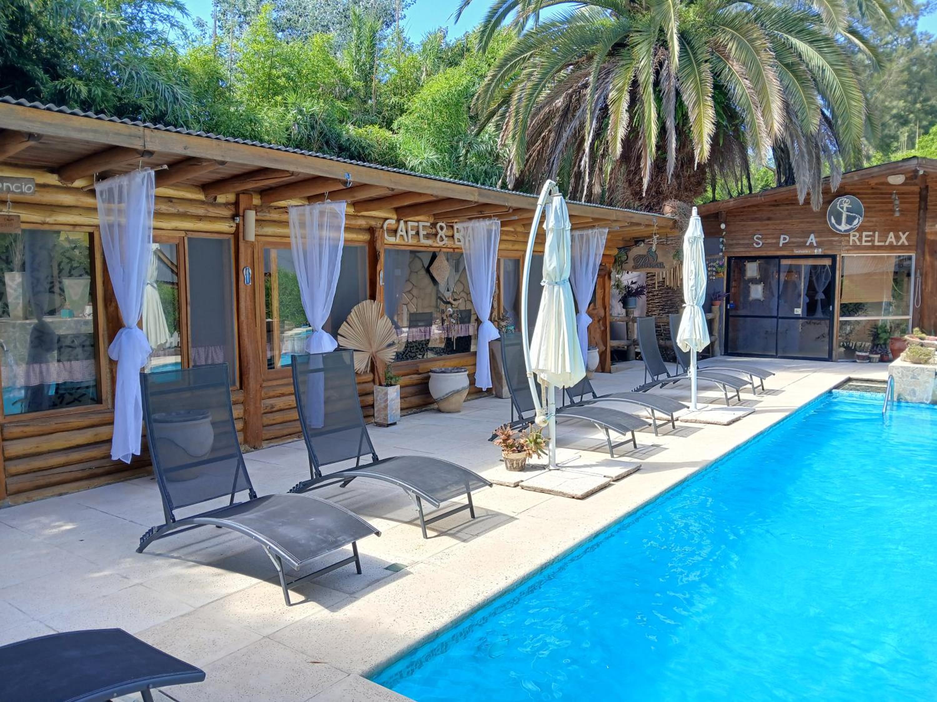 Pualy Resort & Spa