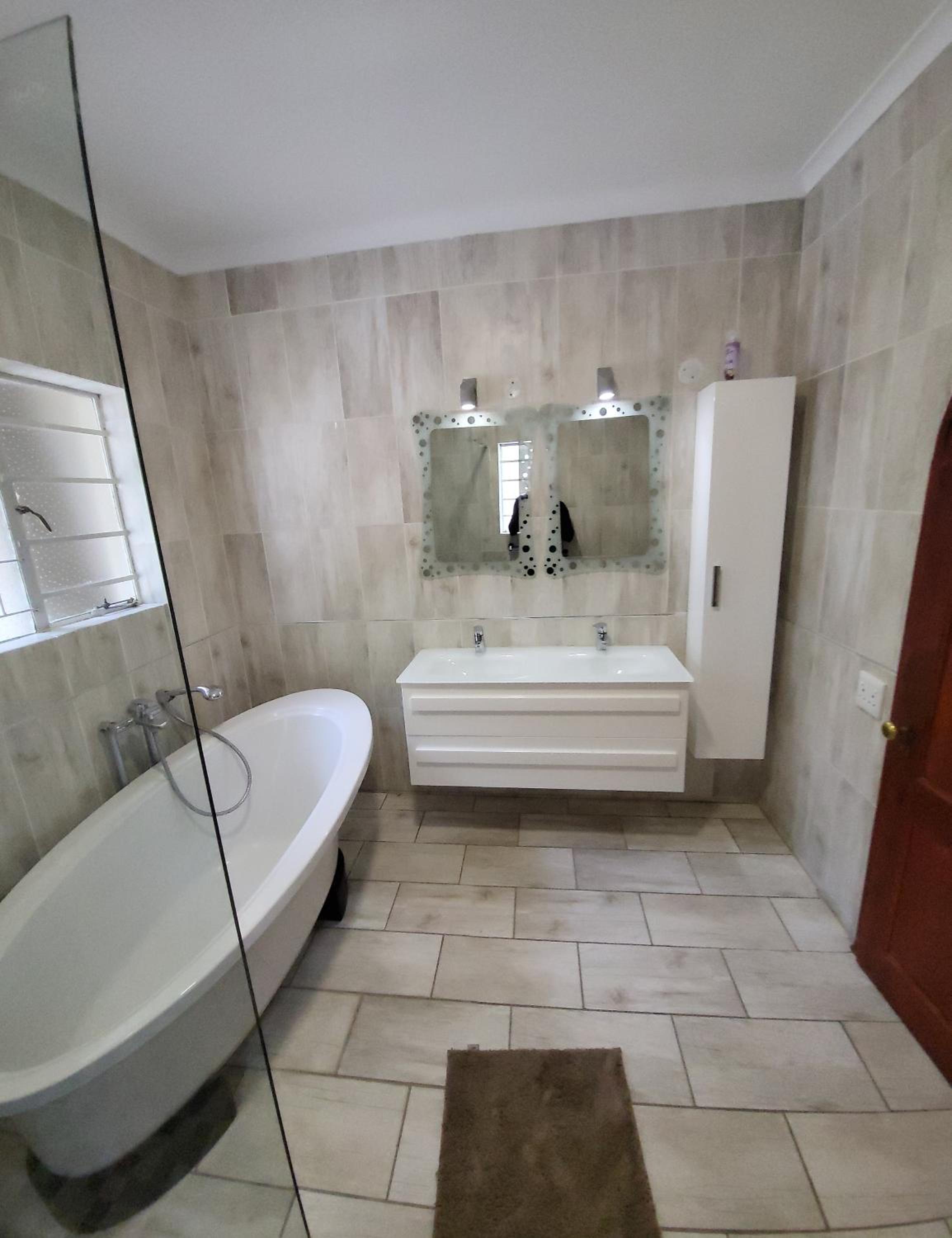 honeymoon suite