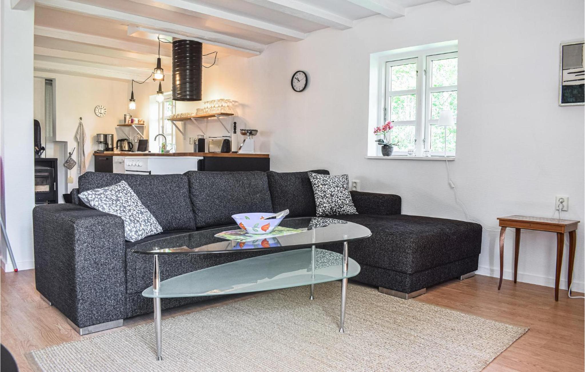5 Bedroom Lovely Home In Tving view 3