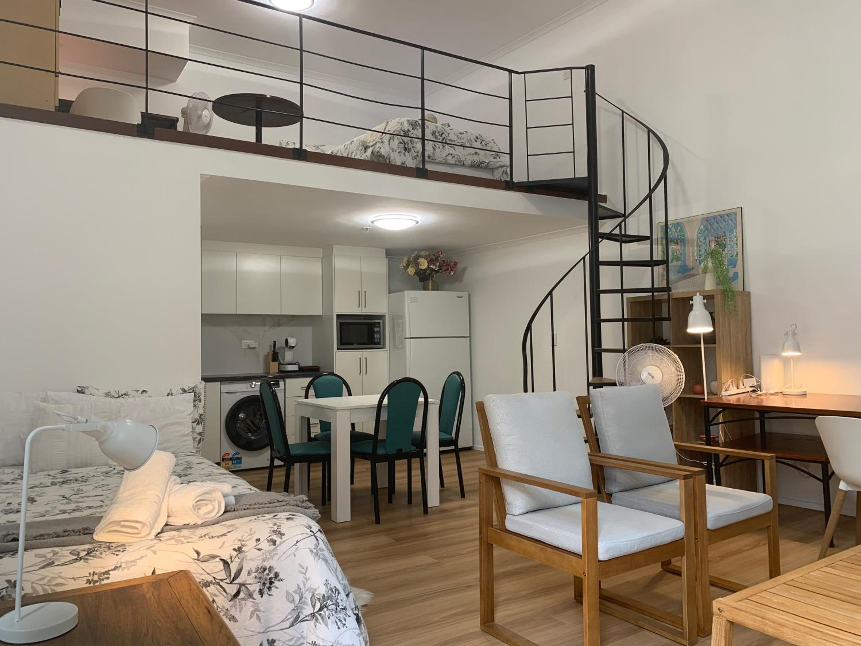 Sydney Ultimo Apartment-Steps to Broadway shopping UTS USYD