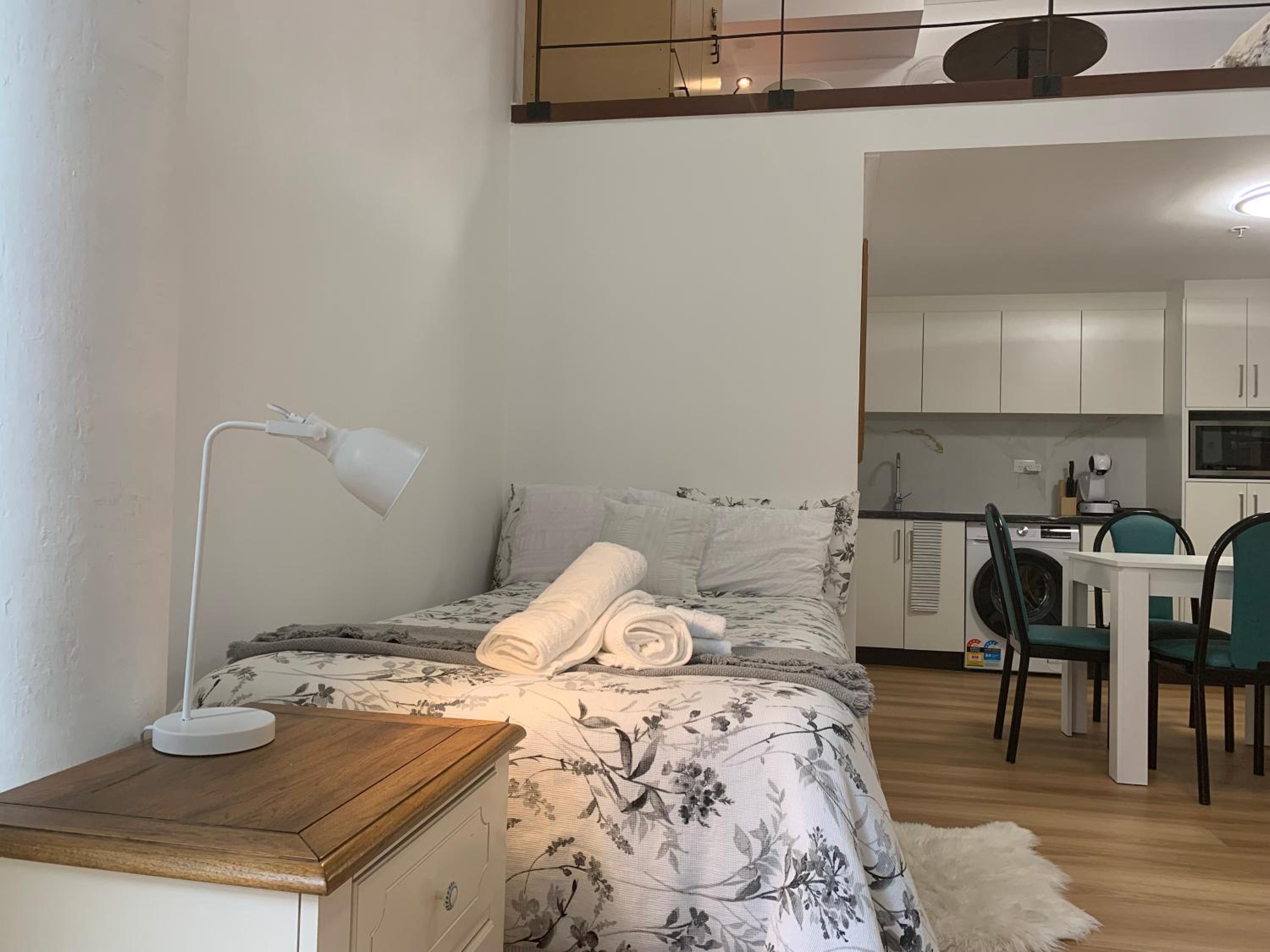 Sydney Ultimo Apartment-Steps to Broadway shopping UTS USYD