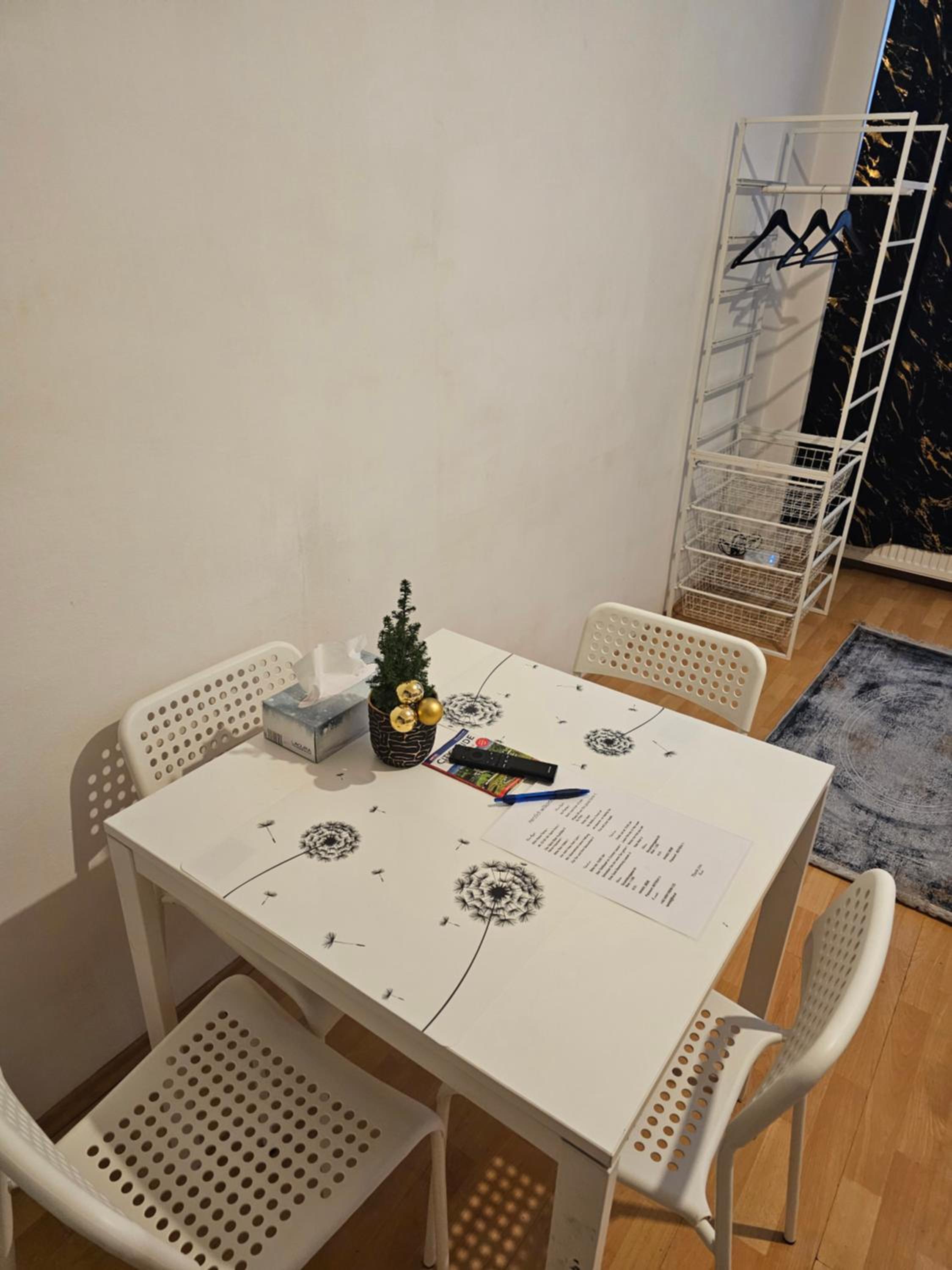 Simple Room Private Apartment