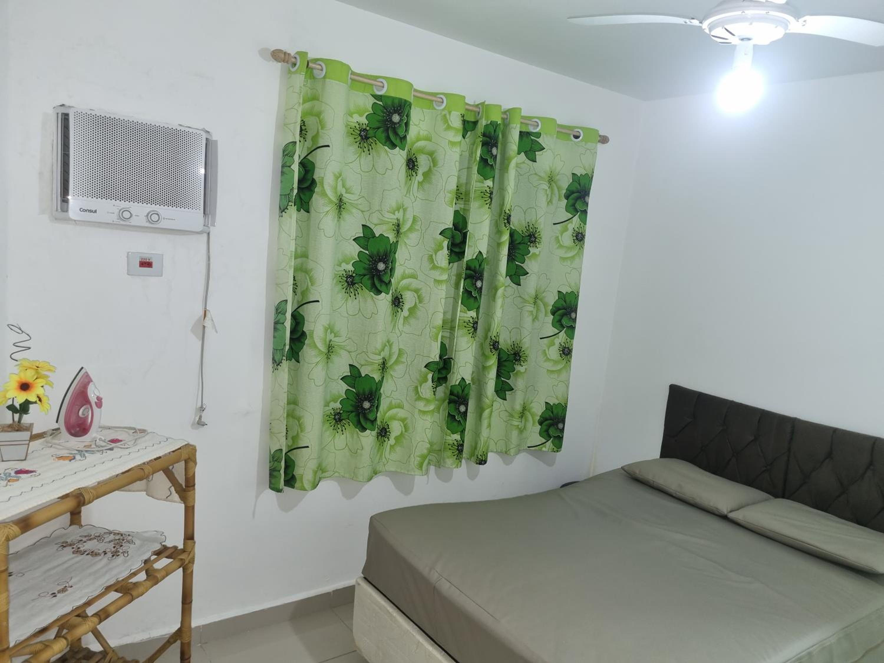 Apartamento Praia da Enseada view 5