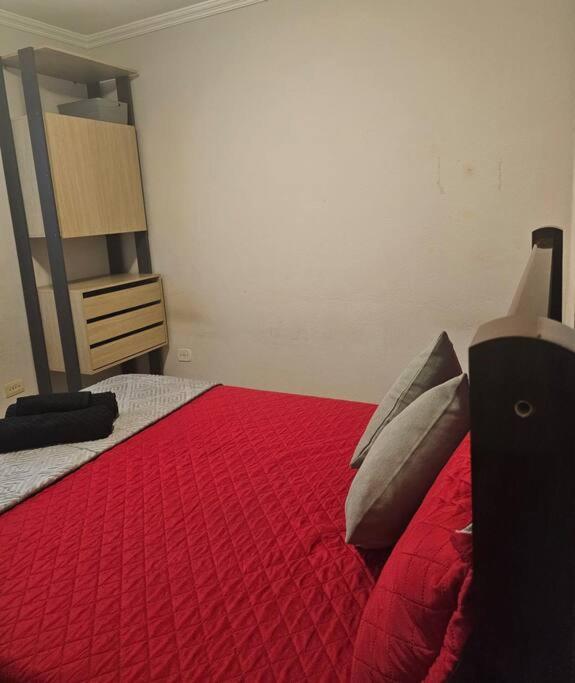 Apartamento em Osasco 2 Quartos, wi-fi, estacionamento no local