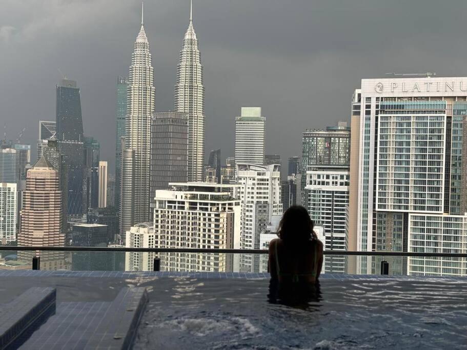 Premium&Cozy Studio small cinema KLCC InfinityPool