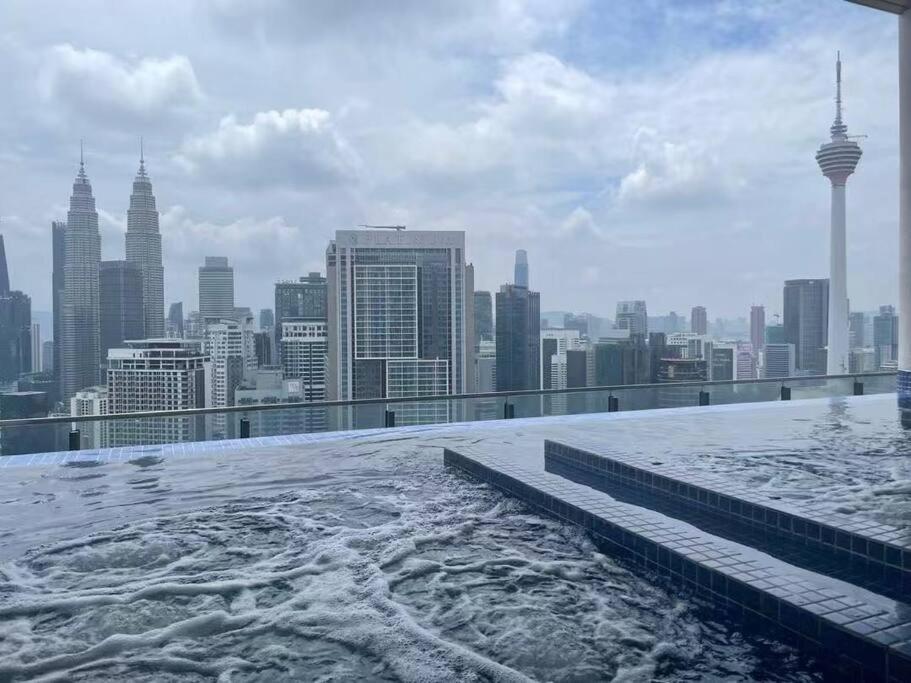 Premium&Cozy Studio small cinema KLCC InfinityPool