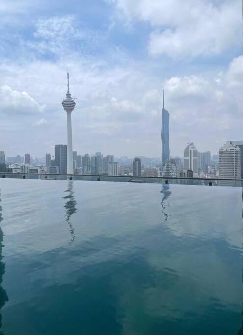 Premium&Cozy Studio small cinema KLCC InfinityPool