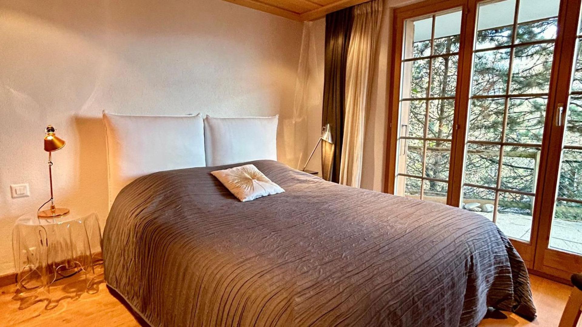 Luxurious Flat with Jacuzzi Sauna