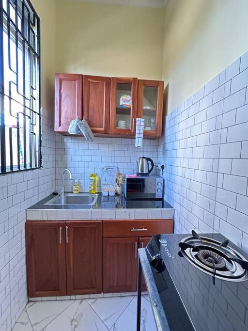 1 BR Home Entire Rental Unit view 5