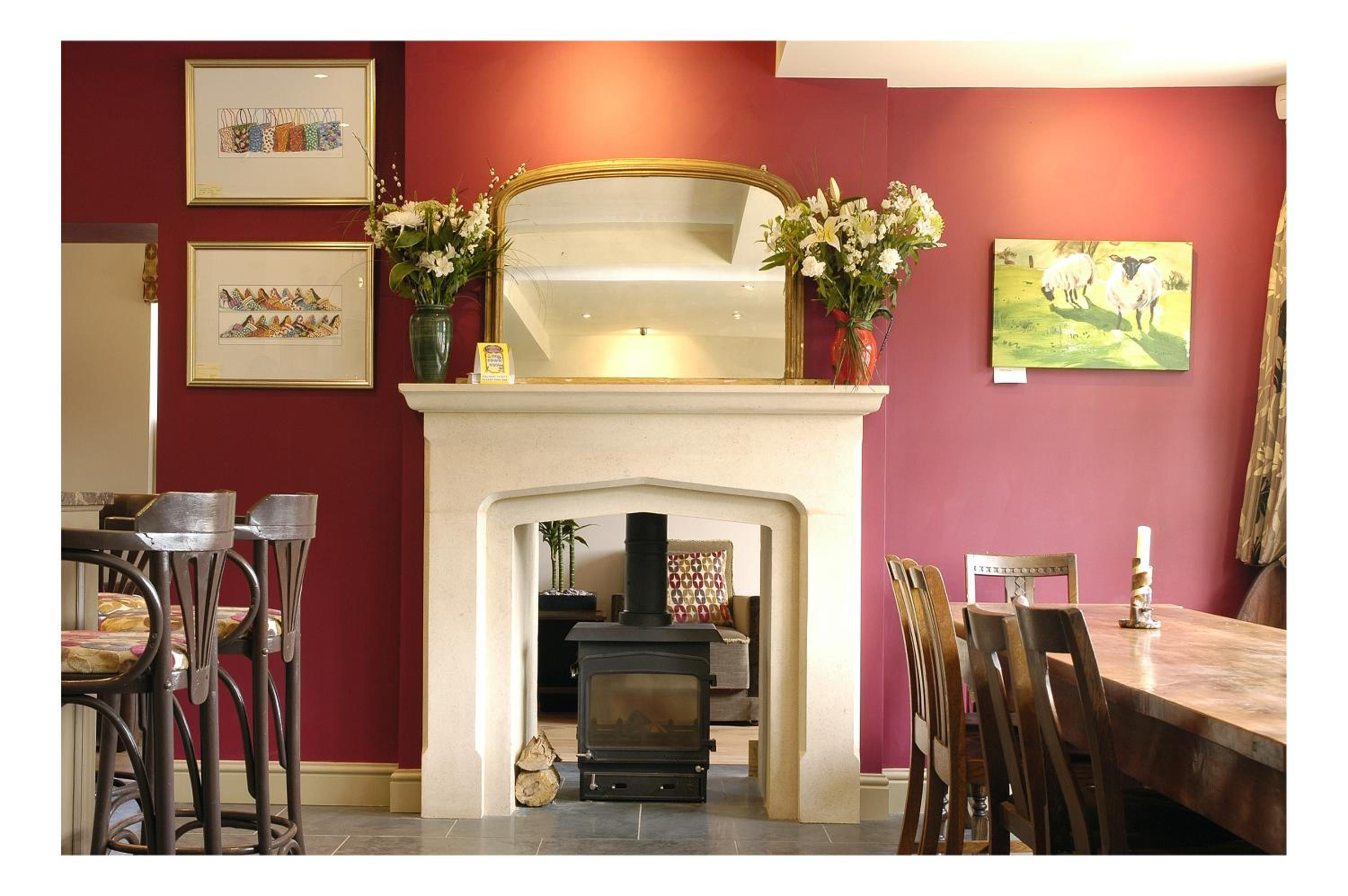 Sherborne Vacations - The Kings Arms - Property Image 6