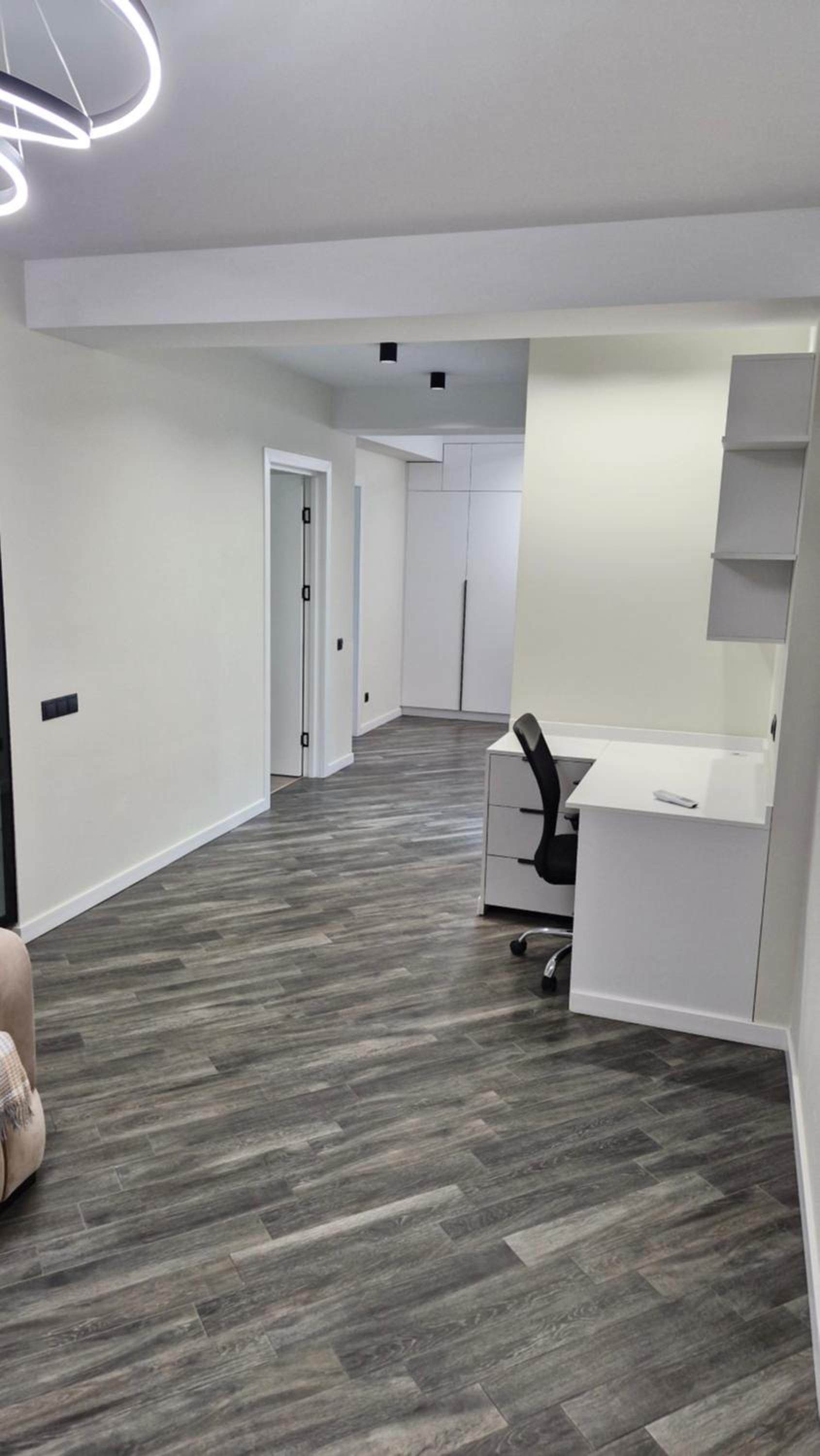 AIRPORT HOTEL&APARTMENT&parking