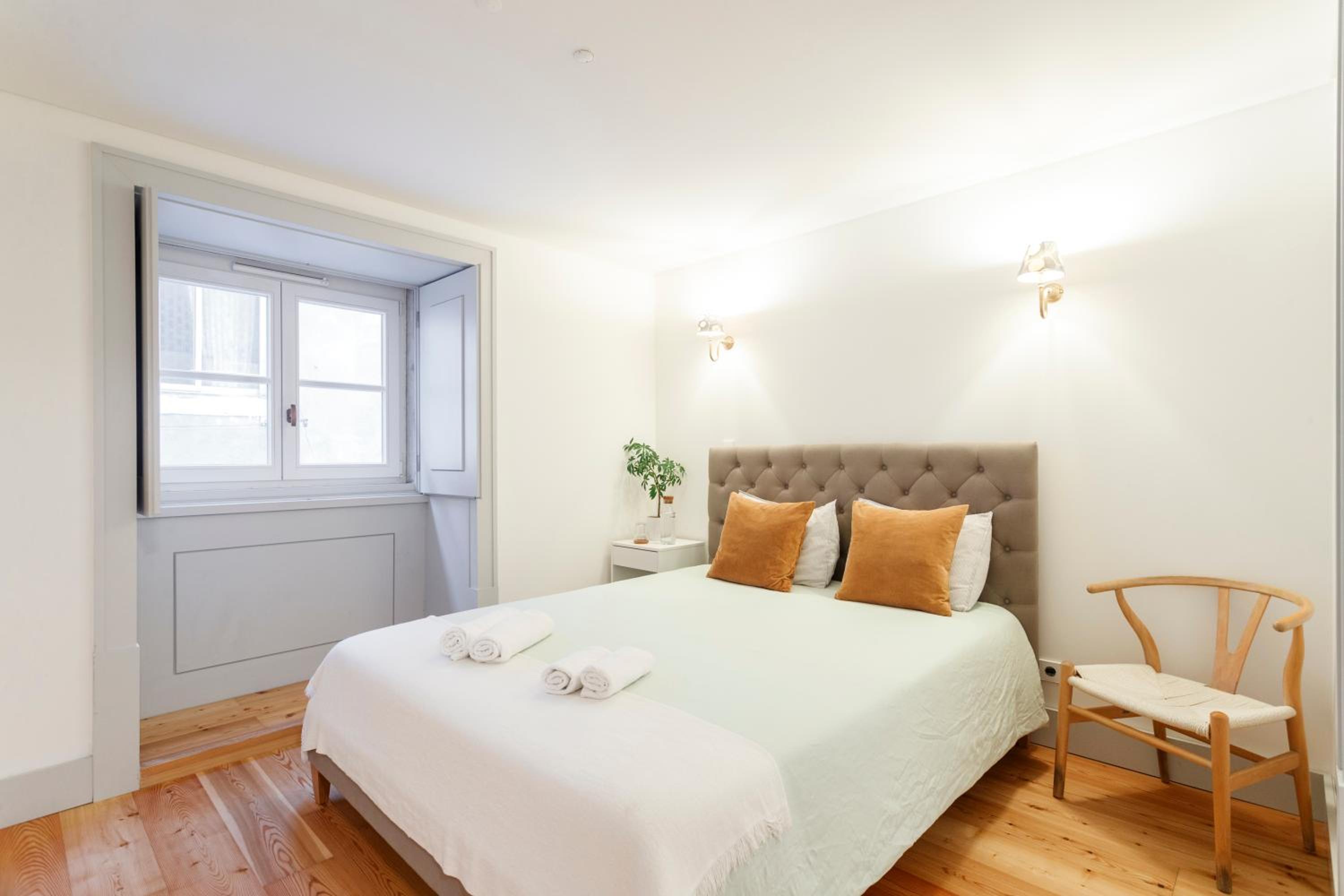 Rooms in Cozy Shared Accommodation in the Center of Lisbon view 4