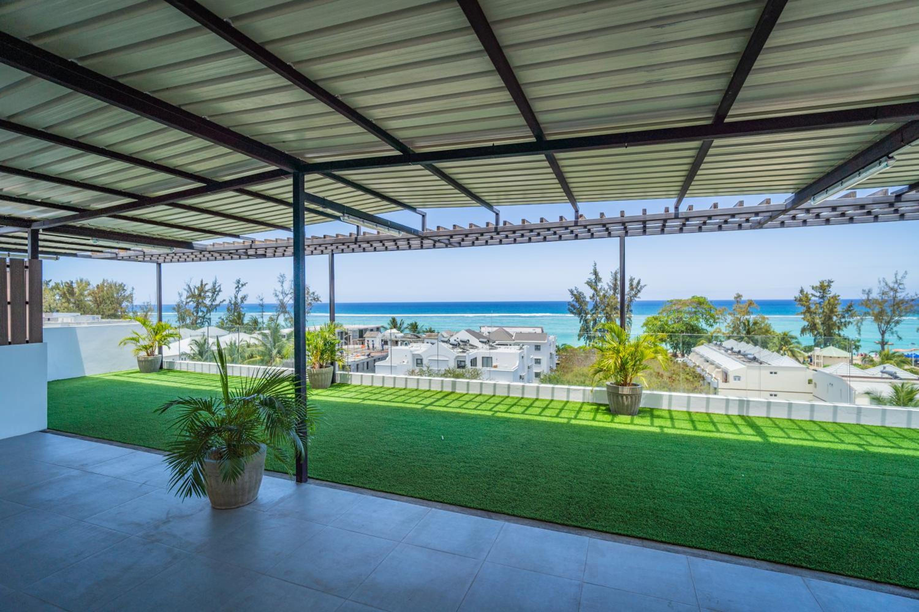 Driftwood Beach Apartment "oasis in paradise"