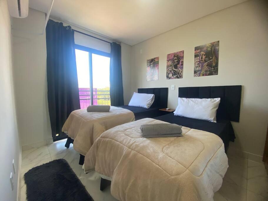 Stúdio de 1 Quarto, Wifi 500mb, Condominio com Elevador, 1 Vaga de Garagem, Cozinha Completa - Indicado para Grupos, Hospedes a Trabalho, Família e Pets