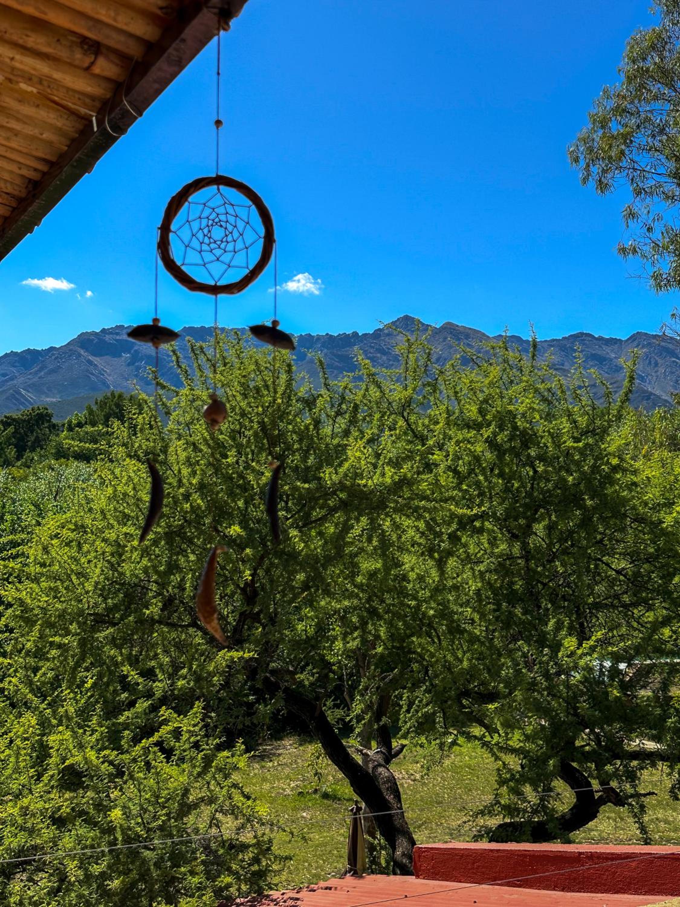 Casa de piedra con jardin y pileta - privada