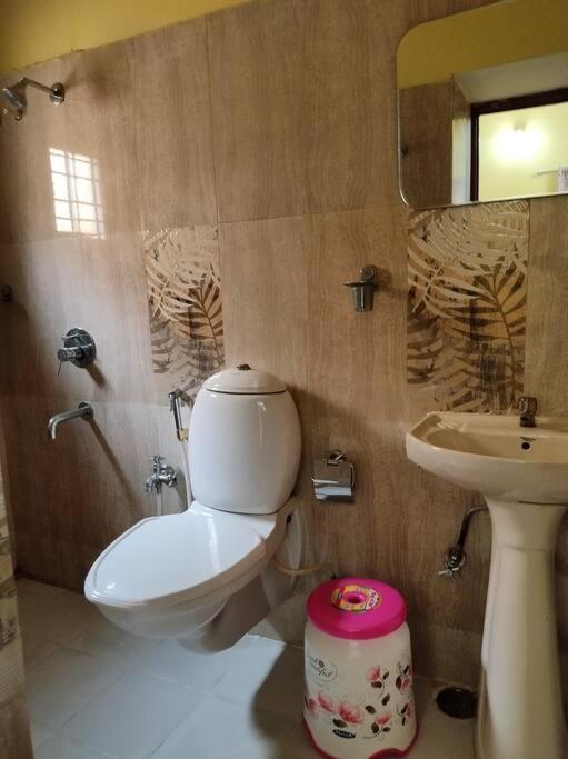 Carmel Villa in a gated community view 5