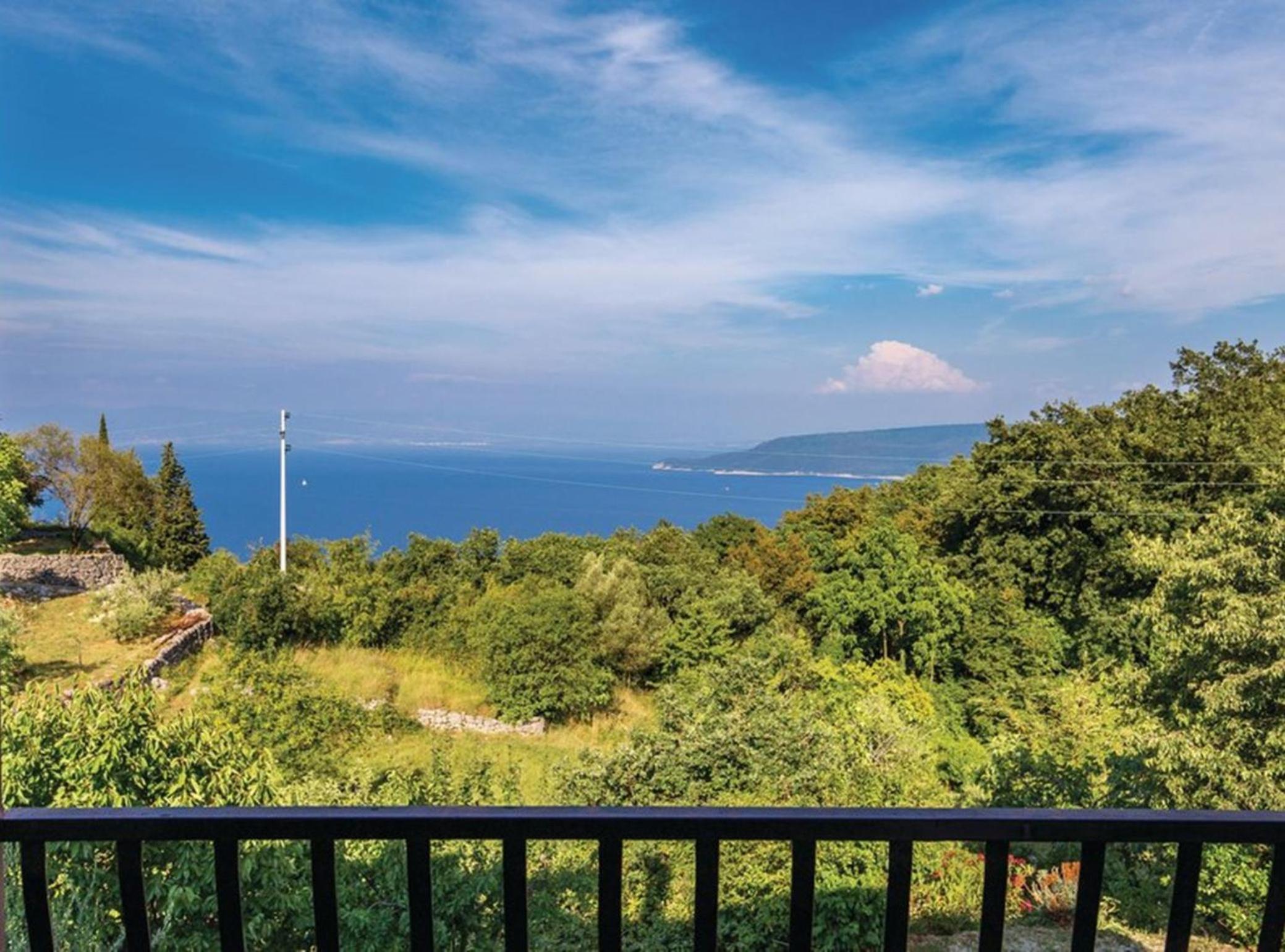 Elegant Brsec Apartments with Sea View view 5