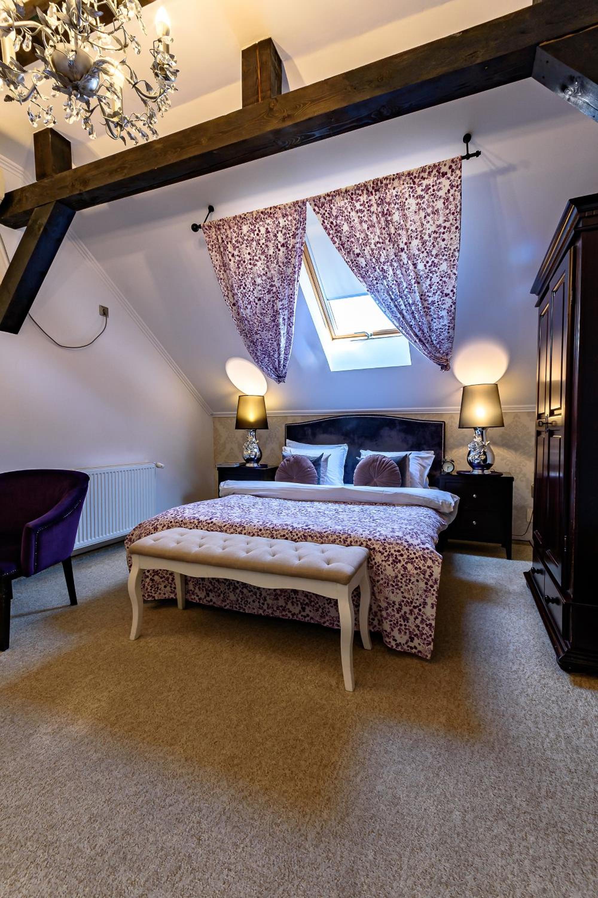 Vila SaraDa Boutique en Deva