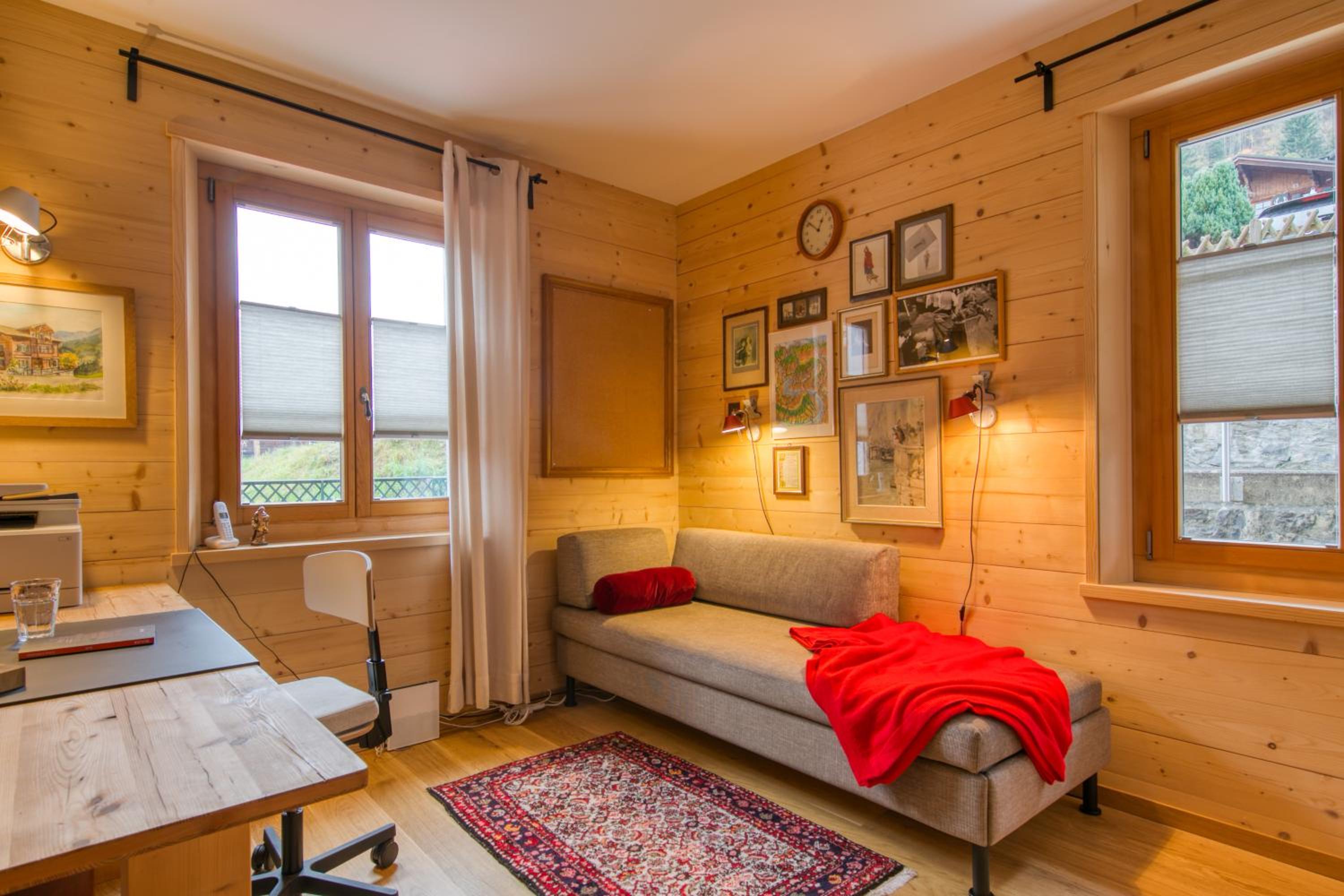 Four story family Chalet Eden