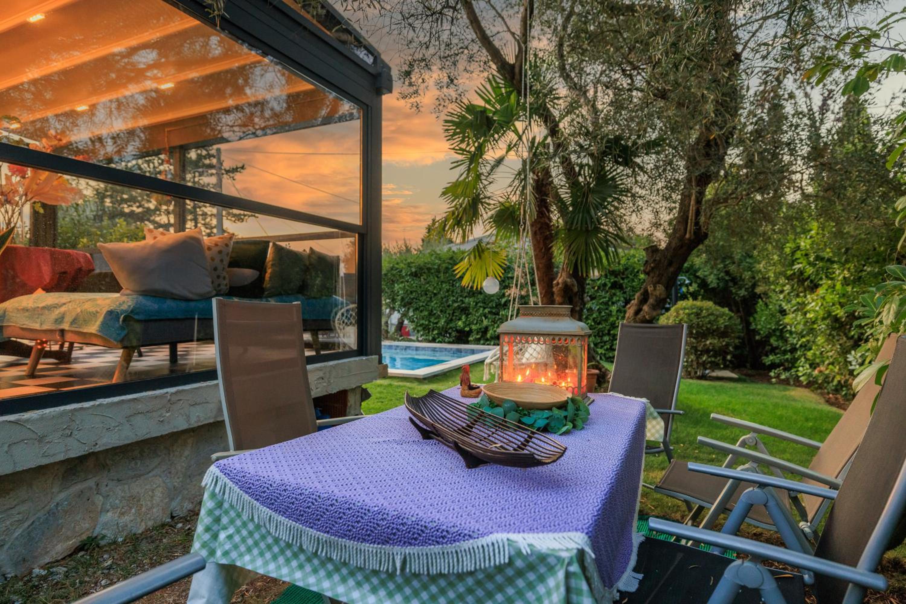 Jacaranda Cottage