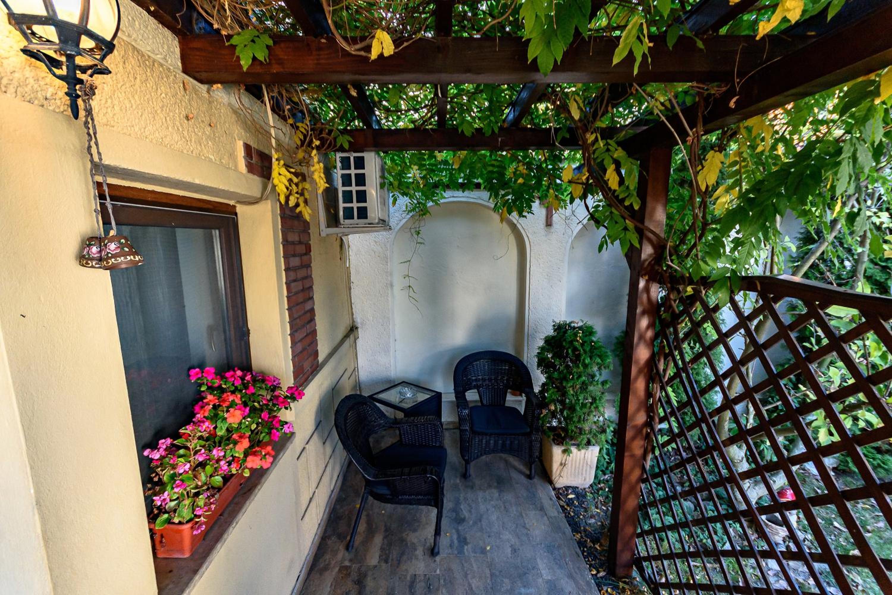 Vila SaraDa Boutique