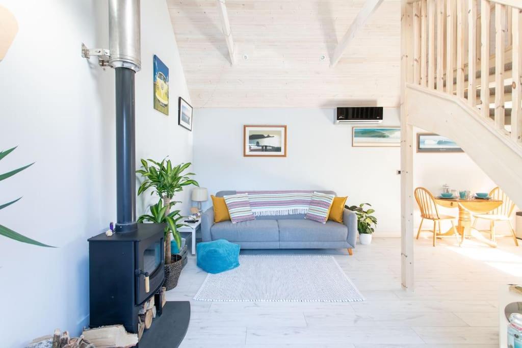 The Langland Loft - Tiny Home view 5