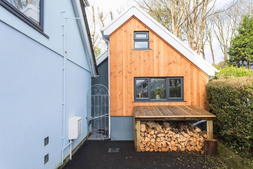 The Langland Loft - Tiny Home view 3