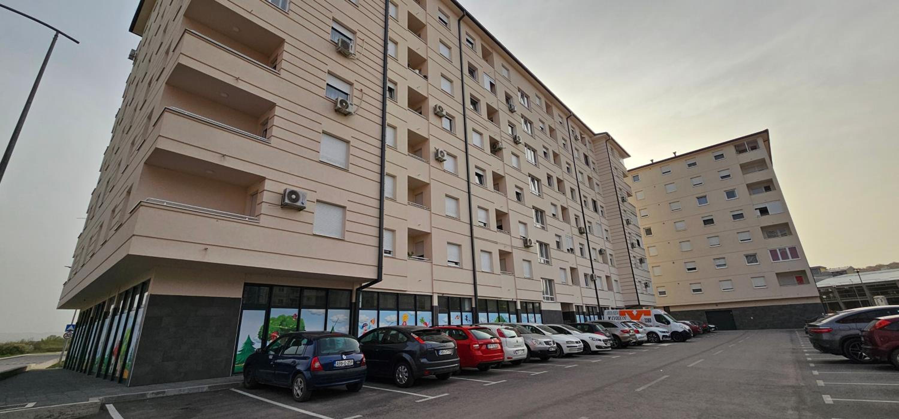 Apartman Petrovic-5 min by walk to Center,Doboj City Park