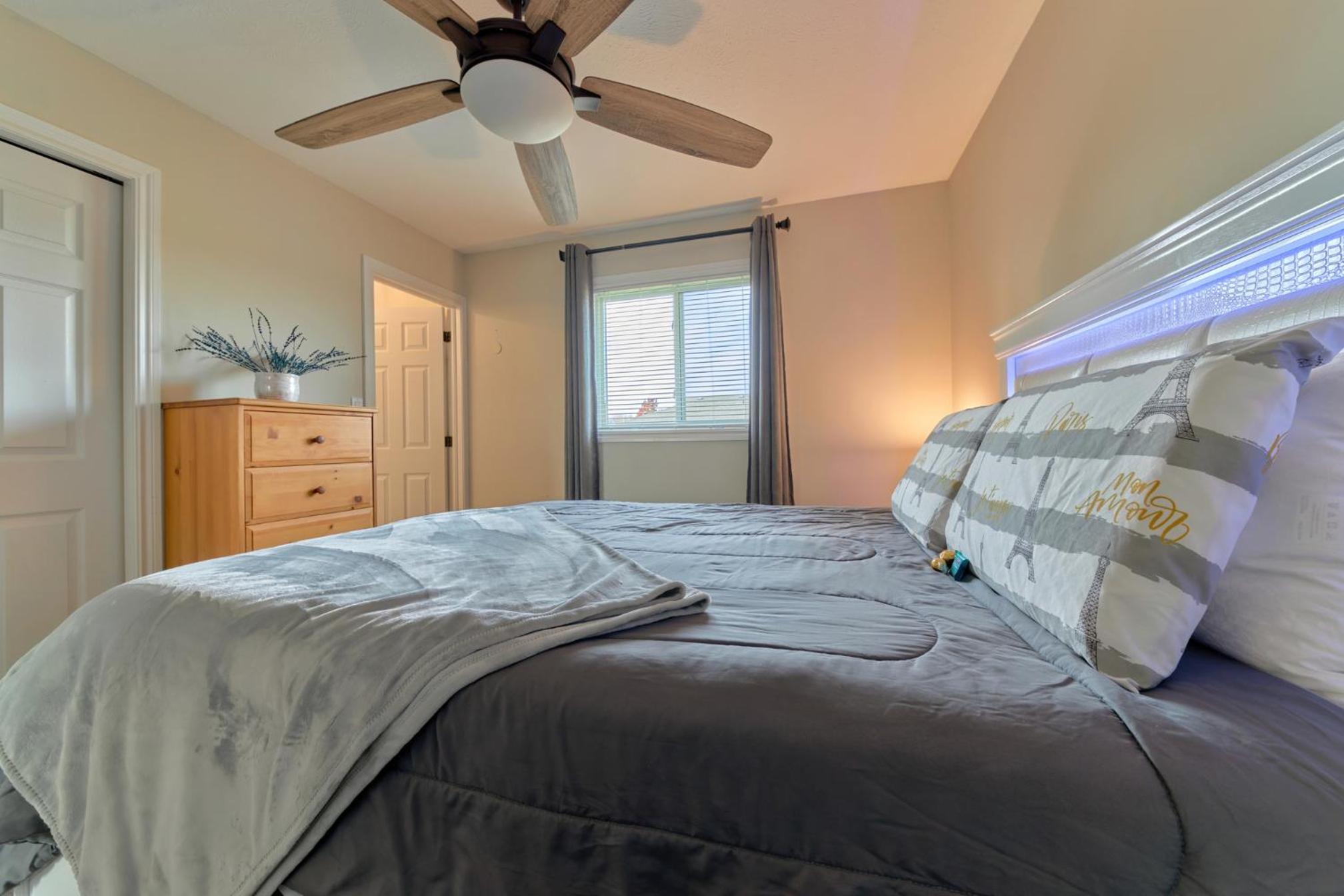 Winter retreat in Meaford Near Blue Mountain
