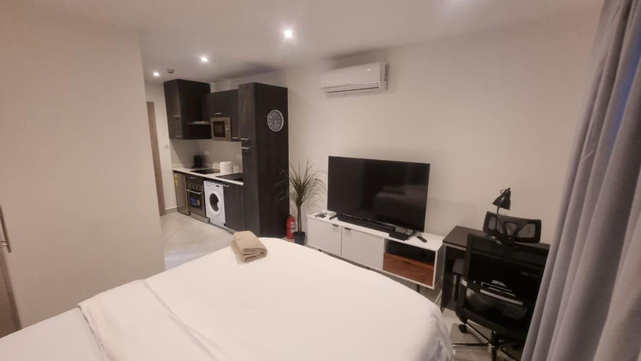 Loxwood House Apartments