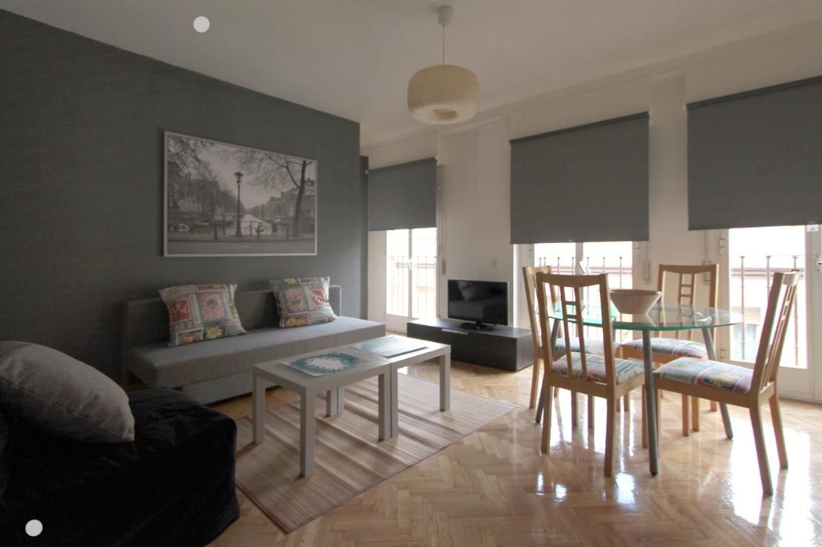 Apartamentos Goyescas Deco
