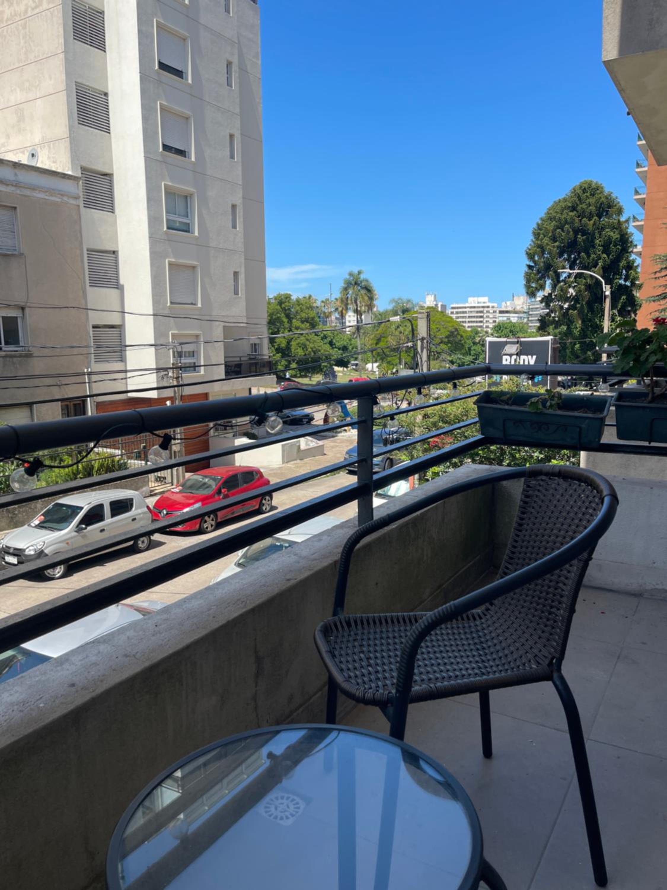 Stylish Apartment with Balcony Cozy Stay in excellent Location view 3