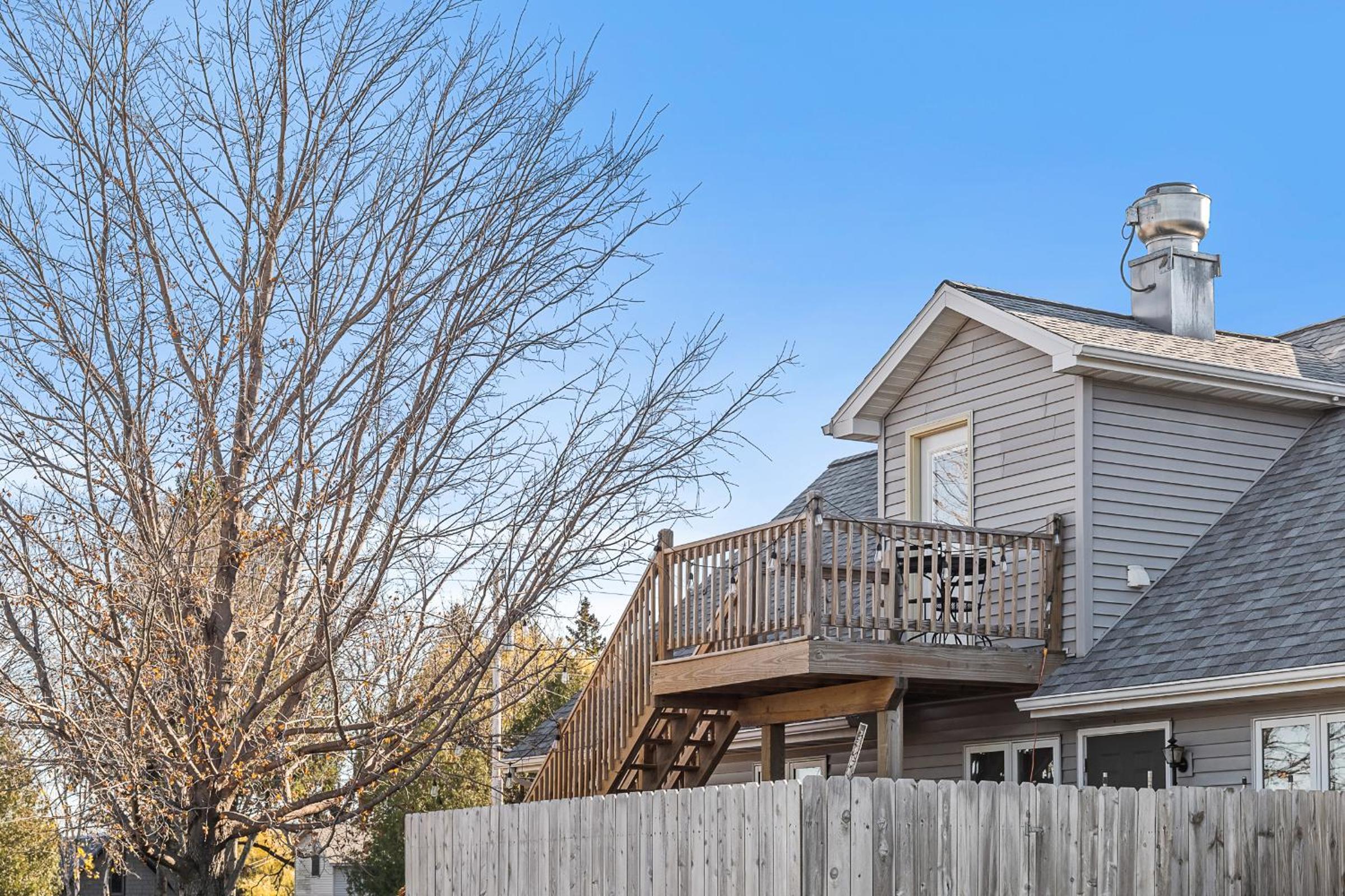 Perfect Retreat for 2 Studio Above Bakery, Dogs! view 5