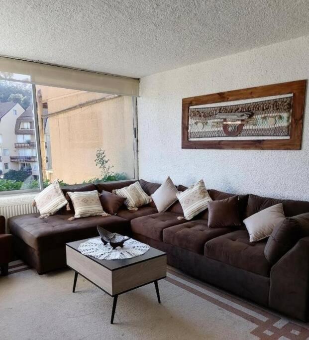 Departamento frente al lago