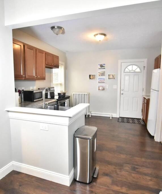 Lake Avenue Apartment view 2