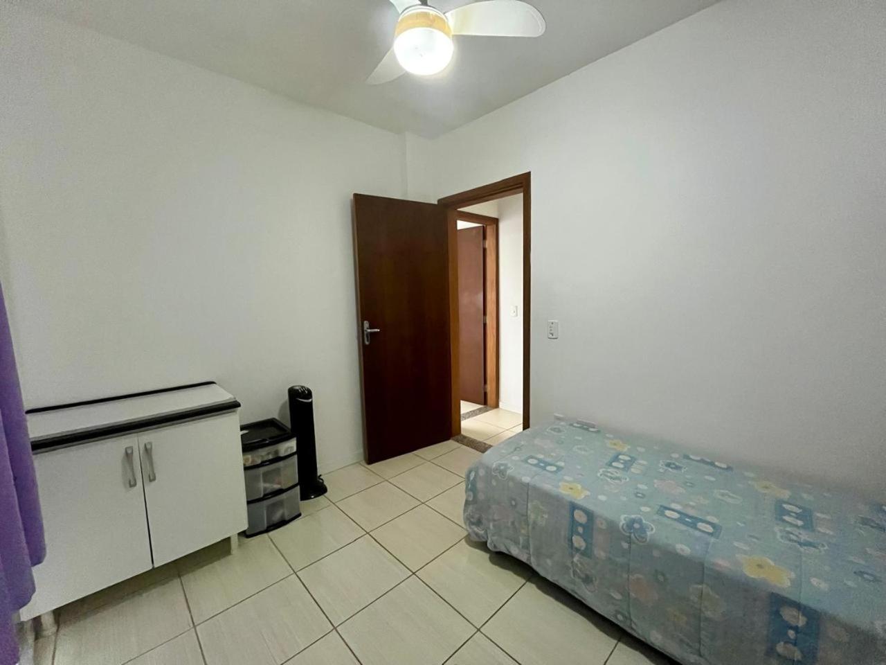 Apto 2 dorm com garagem