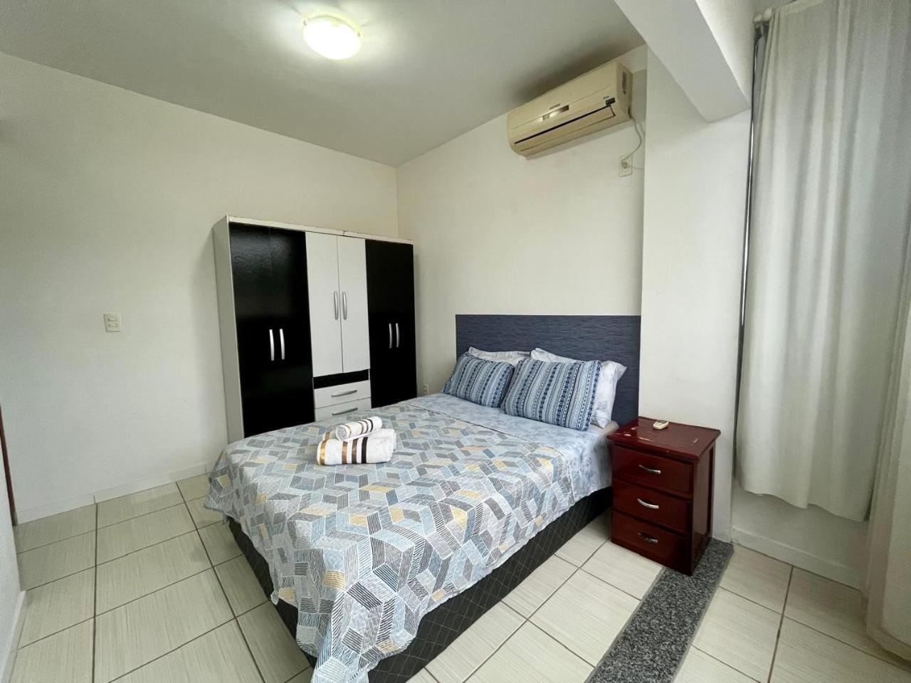 Apto 2 dorm com garagem