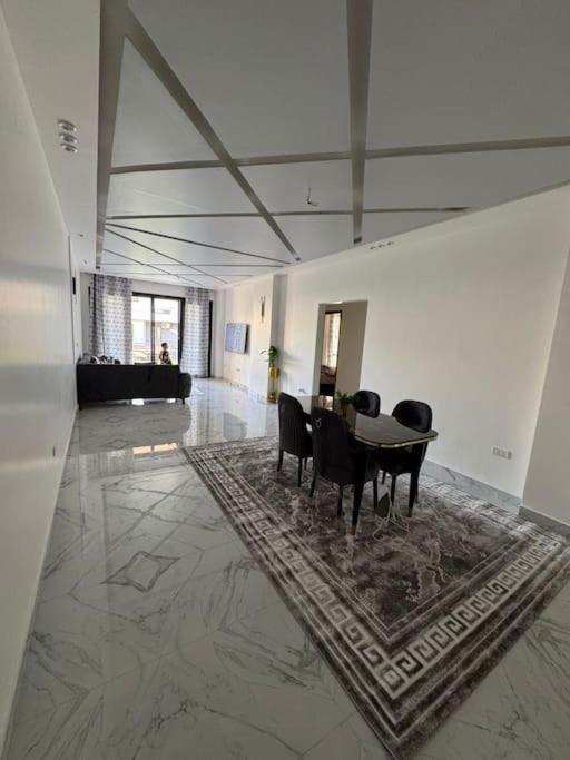 Fantastic City Stay