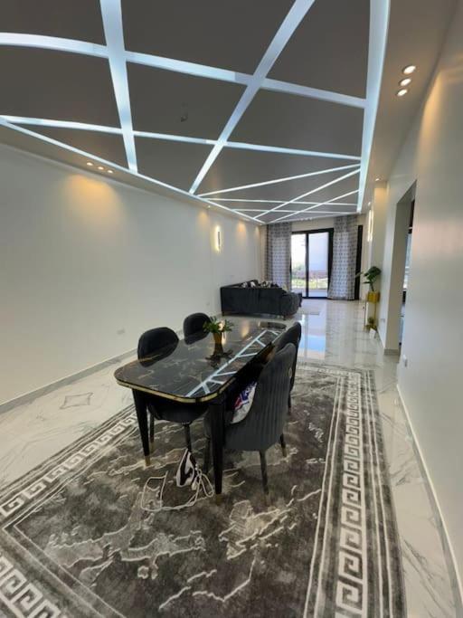 Fantastic City Stay