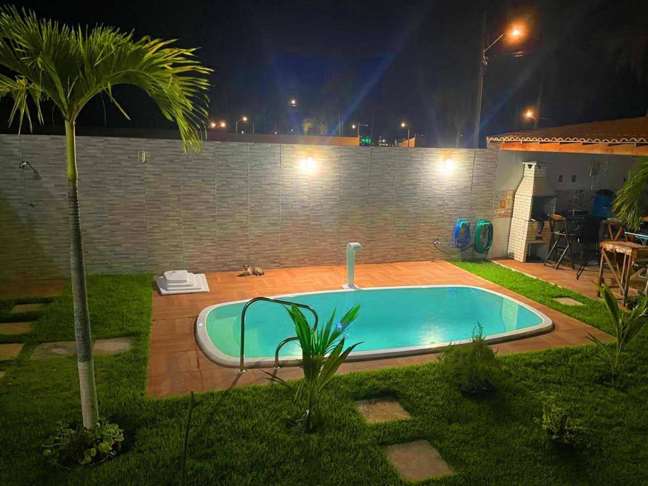 2 Casas - 4 minutos da Orla Pôr do Sol, 1-4 Quartos, Piscina, Churras,