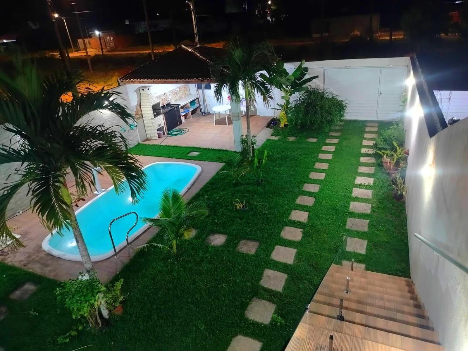 2 Casas - 4 minutos da Orla Pôr do Sol, 1-4 Quartos, Piscina, Churras,