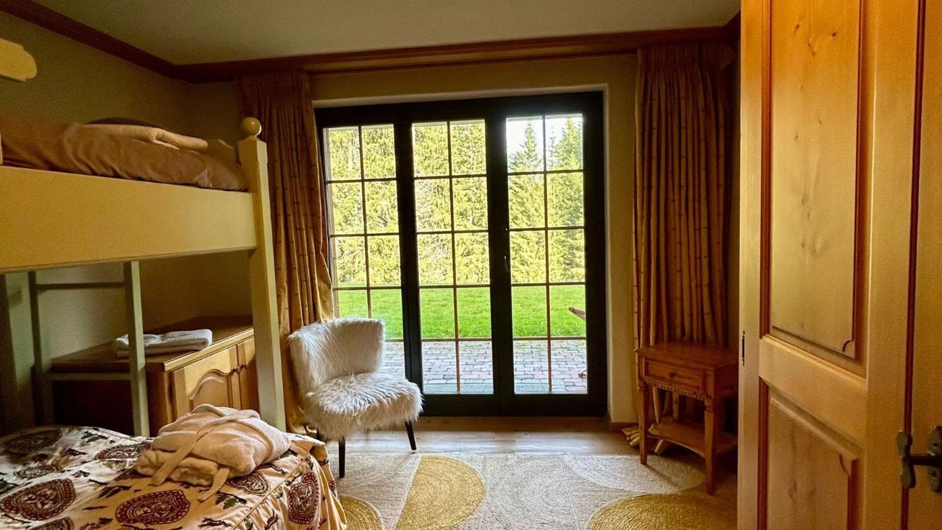 Spa Chalet in Ground Floor Cozy Duplex