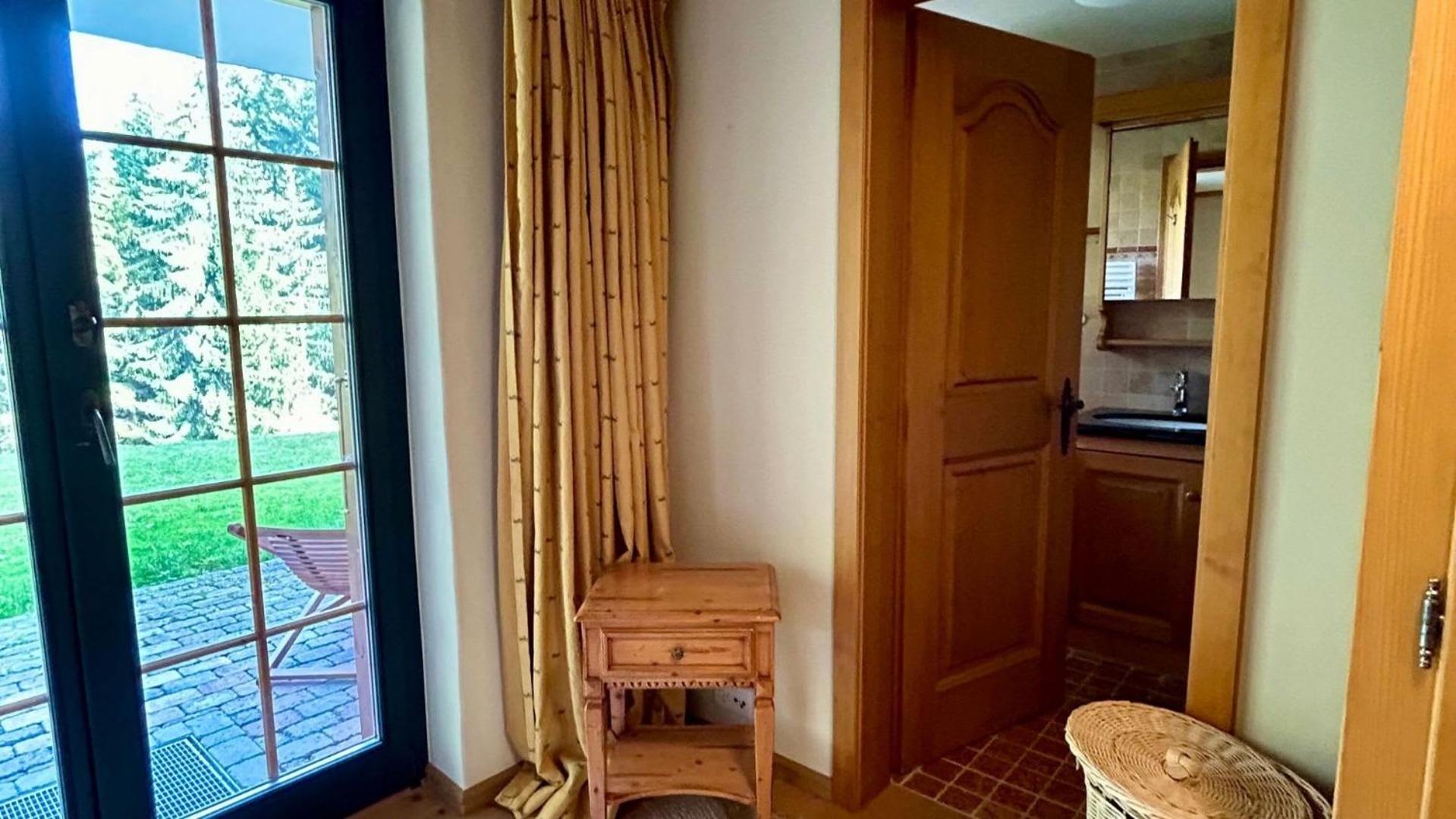 Spa Chalet in Ground Floor Cozy Duplex