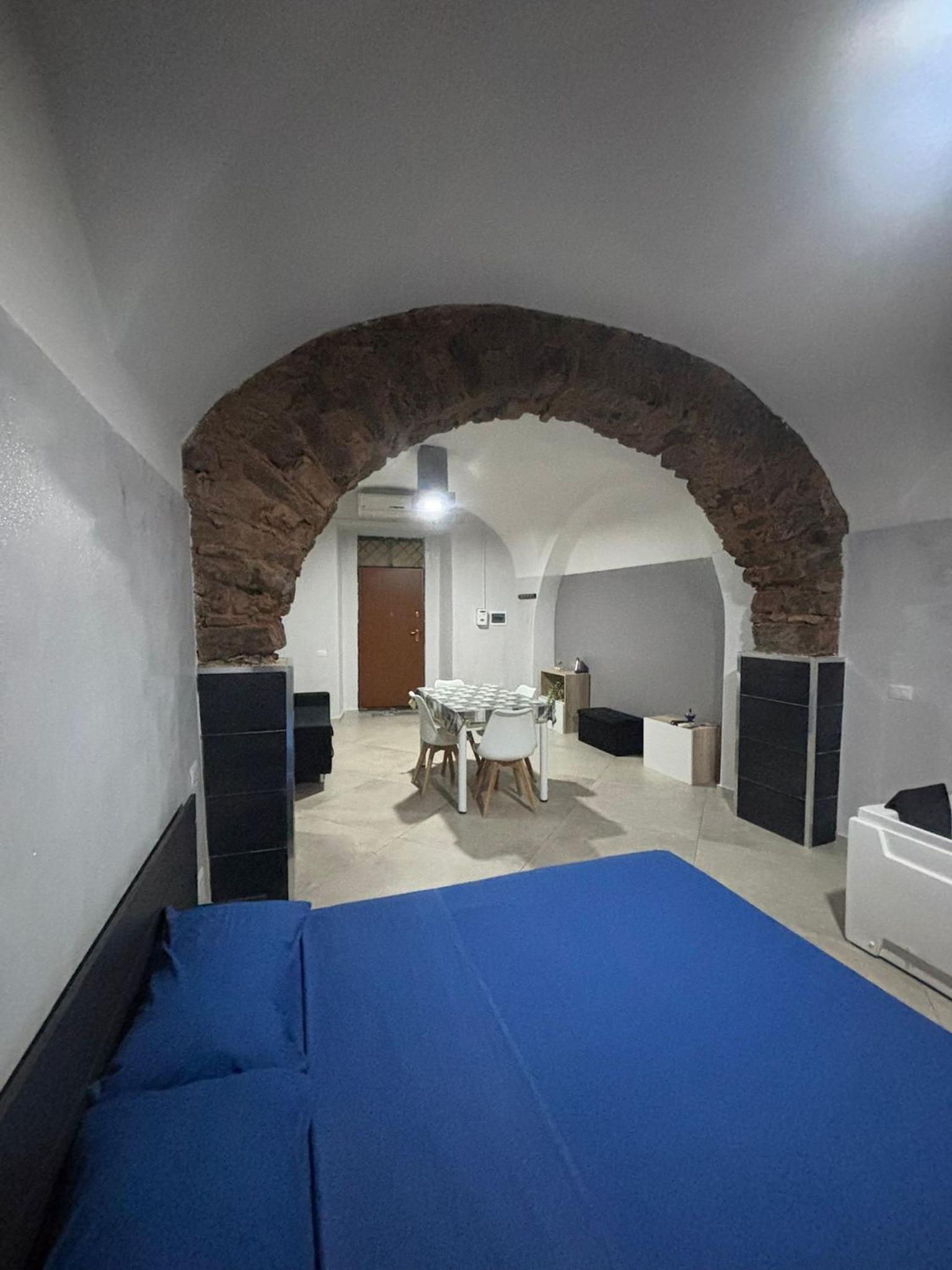 HomeSuite45 en Catania — hotel room