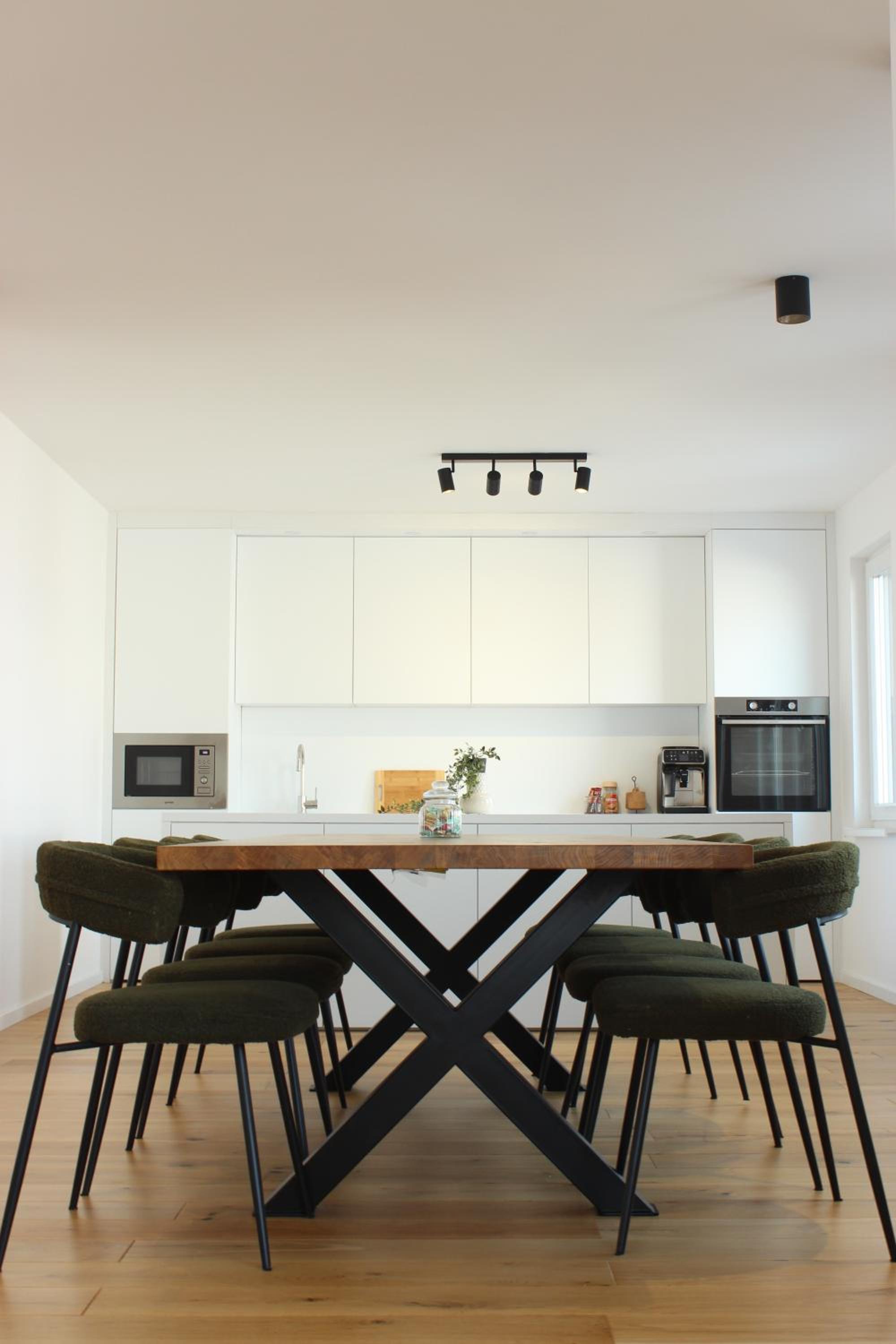 Modern Penthouse in Sarajevo with Cozy Floor Heating