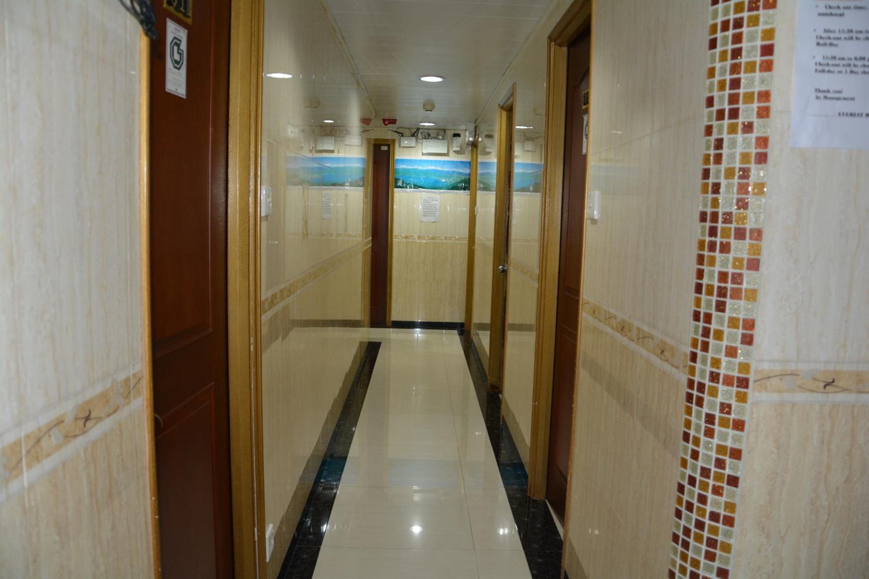 Everest Guest House