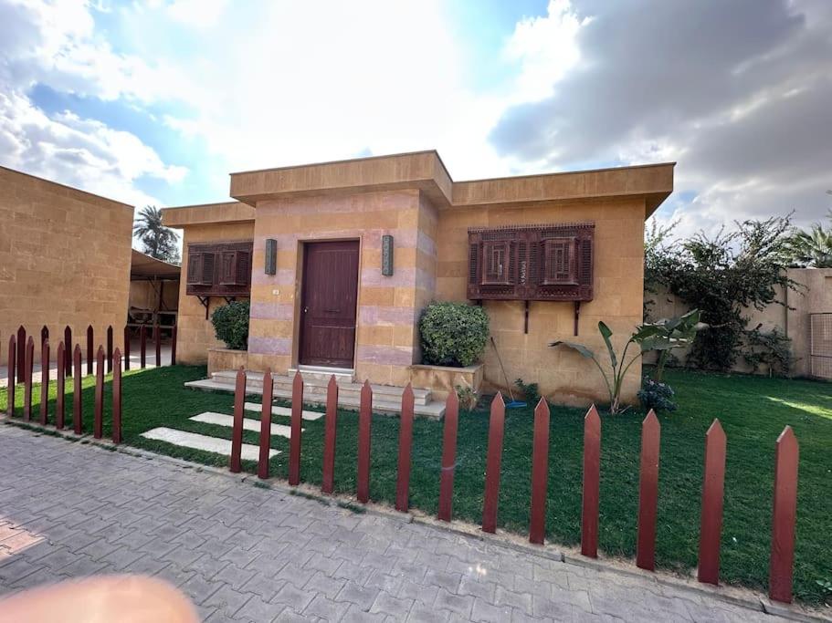 Pyramids ranch guesthouse