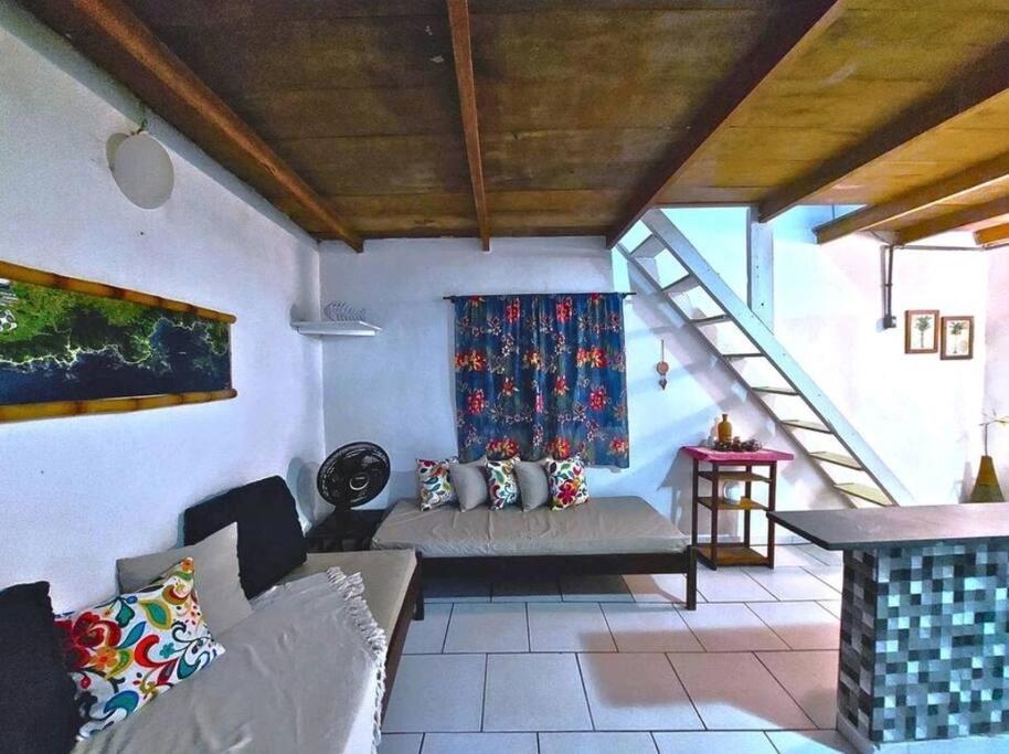 Chalé Cores Vivas Itamambuca - Ubatuba
