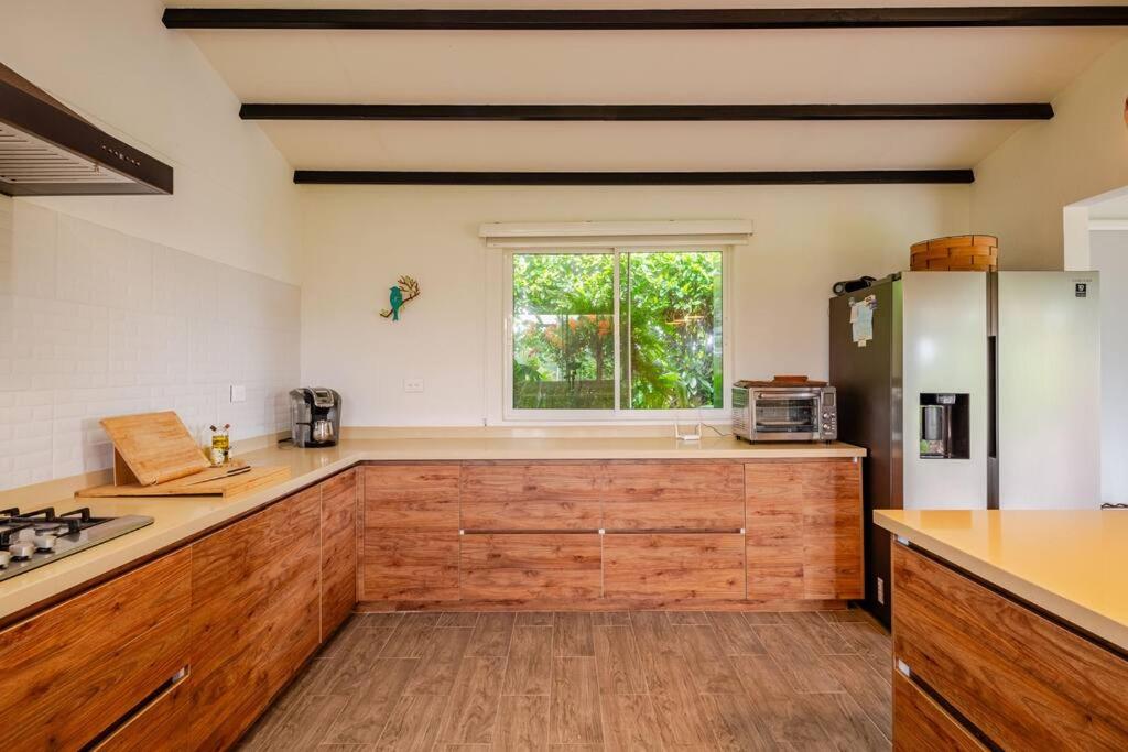 Casa cafetera en Pereira con Jacuzzi y 5 habitaciones