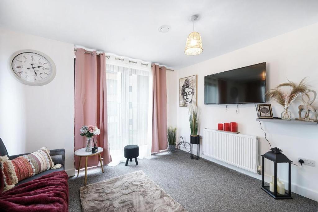 One and Two Bed Apartments Slough near Heathrow